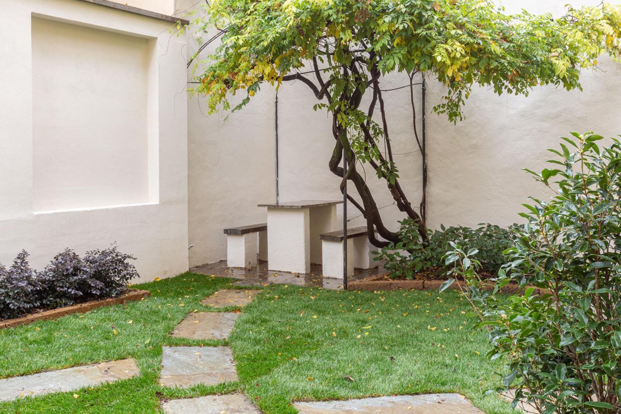 Sant Ambroeus Garden Apartment ミラノ エクステリア 写真